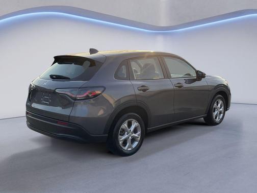 Modern Steel Metallic 2024 Honda HR-V LX