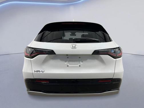 Platinum White Pearl 2026 Honda HR-V EX-L