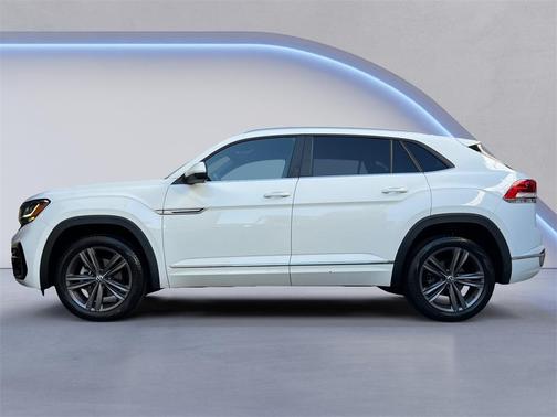 2021 Volkswagen Atlas Cross Sport 3.6L V6 SE w/Technology R-Line