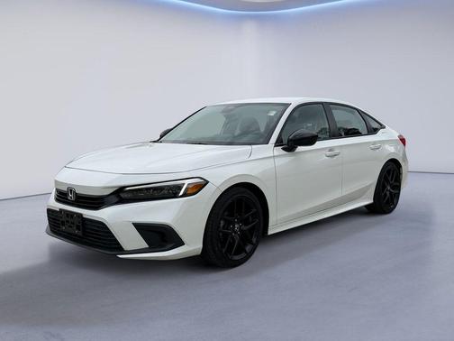 White 2024 Honda Civic Sport