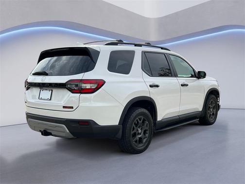 2023 Honda Pilot TrailSport