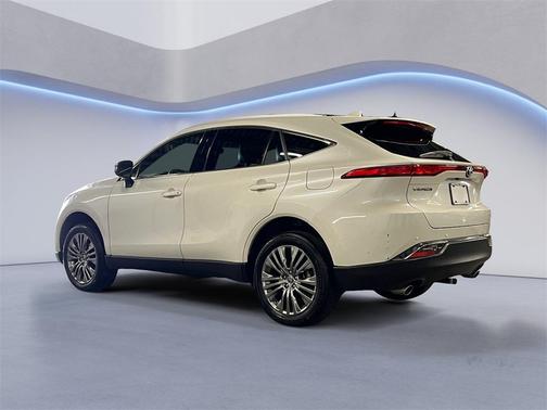 2022 Toyota Venza XLE
