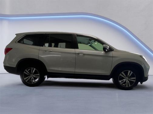 2018 Honda Pilot EX