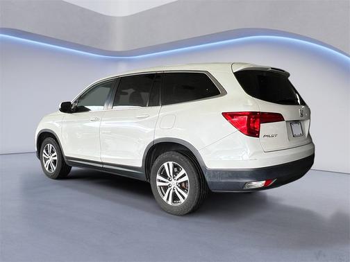 2018 Honda Pilot EX