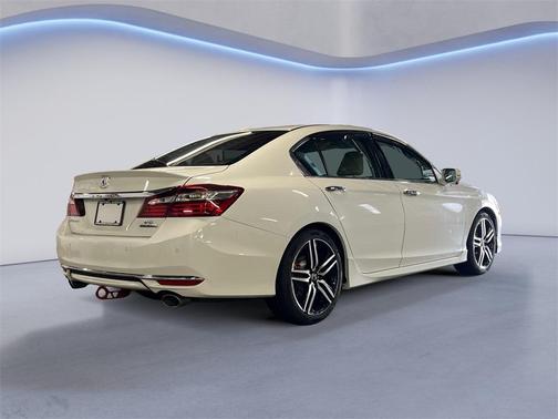 2017 Honda Accord Touring