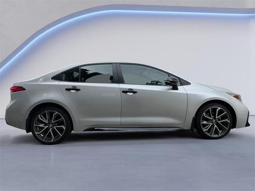 2022 Toyota Corolla SE Nightshade