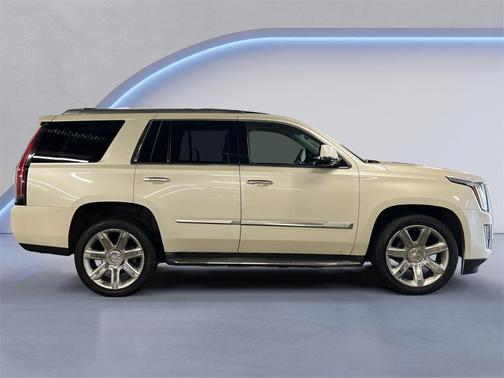 2015 Cadillac Escalade Luxury