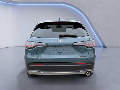 Pearl 2025 Honda HR-V Sport