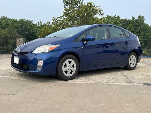 2010 Toyota Prius II