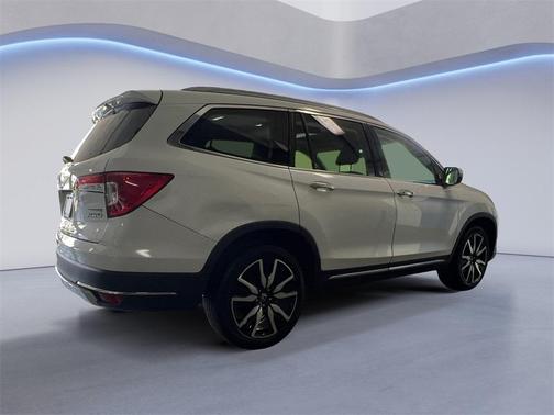 2020 Honda Pilot Touring 7-Passenger