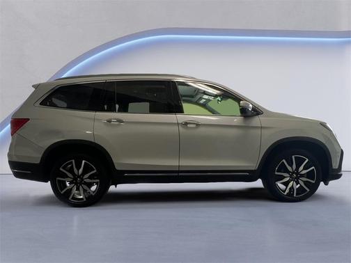 2020 Honda Pilot Touring 7-Passenger