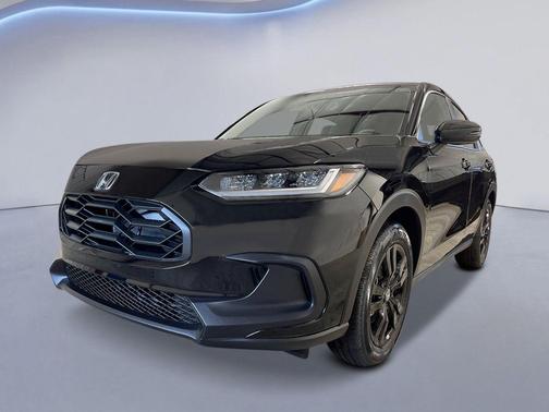 Crystal Black Pearl 2027 Honda HR-V Sport