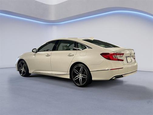 2022 Honda Accord Touring 2.0T
