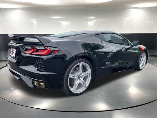 2022 Chevrolet Corvette Stingray w/1LT