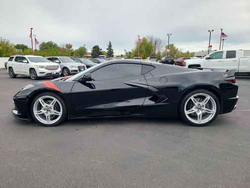 2022 Chevrolet Corvette Stingray w/1LT