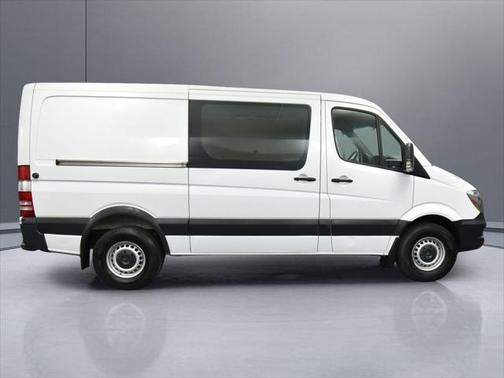 2017 Mercedes-Benz Sprinter 2500 Standard Roof