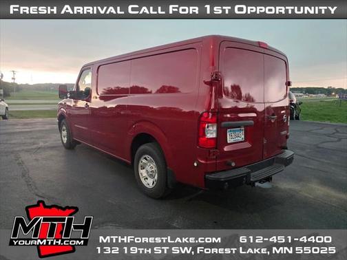 2021 Nissan NV Cargo NV3500 HD S V8
