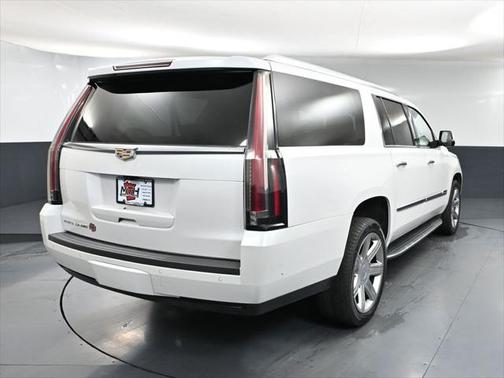 2020 Cadillac Escalade ESV Premium Luxury