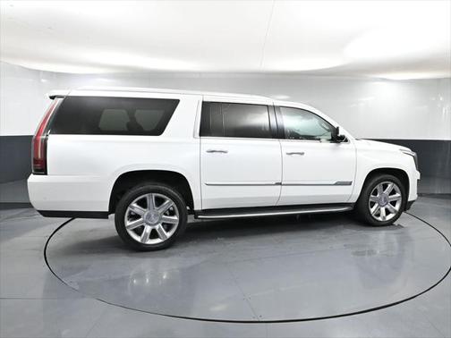 2020 Cadillac Escalade ESV Premium Luxury