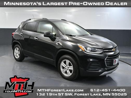 Mosaic Black Metallic 2020 Chevrolet Trax LT