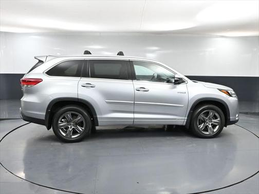 2019 Toyota Highlander Hybrid Platinum