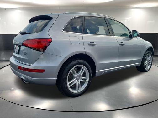 2016 Audi Q5 2.0T Premium Plus
