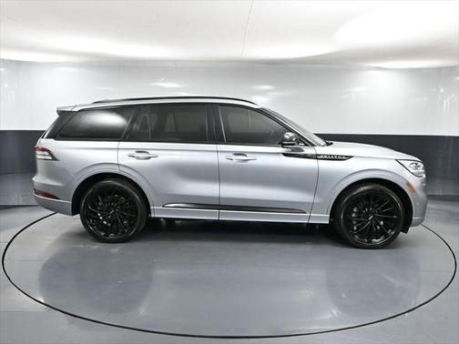 2023 Lincoln Aviator Reserve AWD