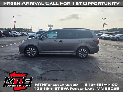 2018 Toyota Sienna XLE Premium