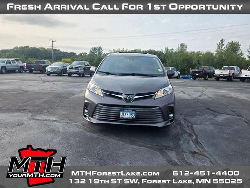 2018 Toyota Sienna XLE Premium