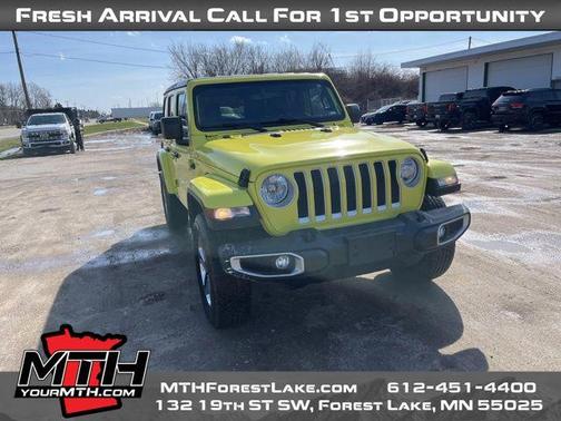 2023 Jeep Wrangler 4-Door Sahara