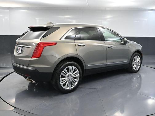 2018 Cadillac XT5 Premium Luxury