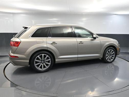 2017 Audi Q7 3.0T Premium