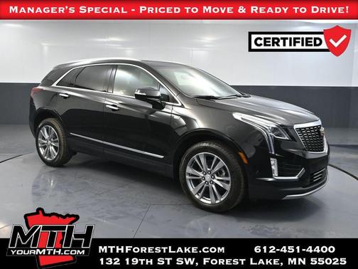 Stellar Black Metallic 2023 Cadillac XT5 Premium Luxury