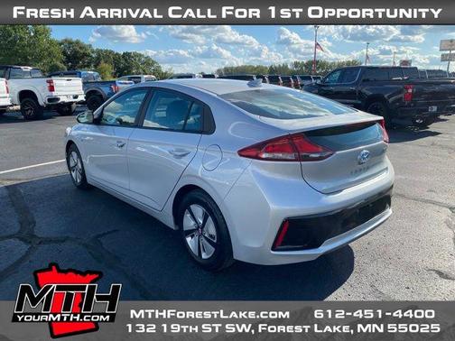 2019 Hyundai IONIQ Hybrid Blue