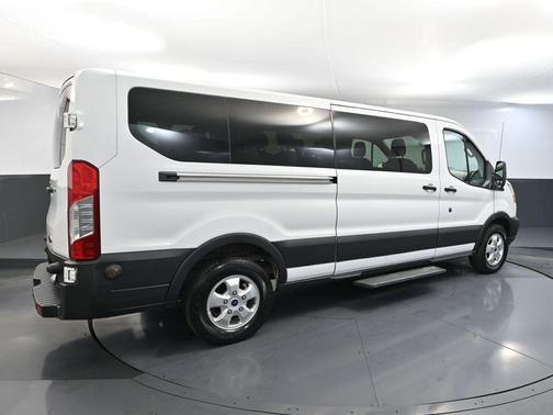 2017 Ford Transit-350 XLT