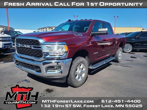 2022 RAM 2500 Big Horn Crew Cab 4x4 6'4' Box