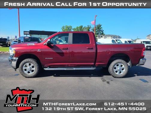2022 RAM 2500 Big Horn Crew Cab 4x4 6'4' Box