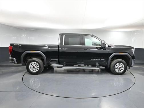 2024 GMC Sierra 2500 SLE