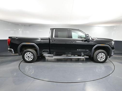 2024 GMC Sierra 2500 SLE