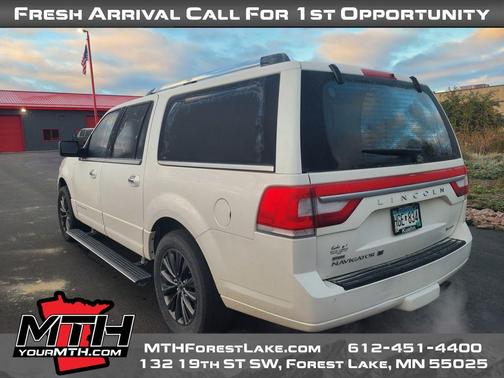 2015 Lincoln Navigator Base