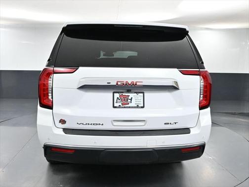 2024 GMC Yukon SLT