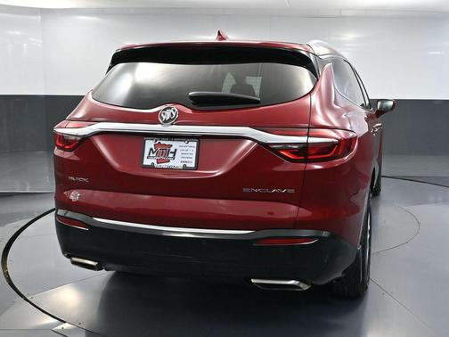2018 Buick Enclave Essence