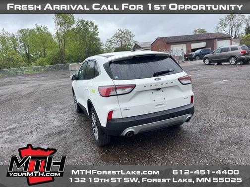 2022 Ford Escape SEL