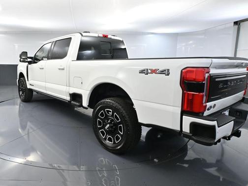 2025 Ford F-250 Platinum