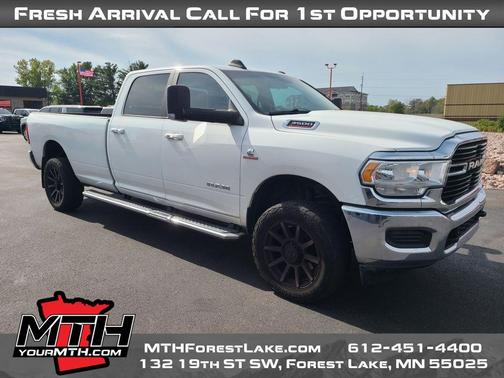 2019 RAM 3500 Big Horn Crew Cab 4x4 8' Box