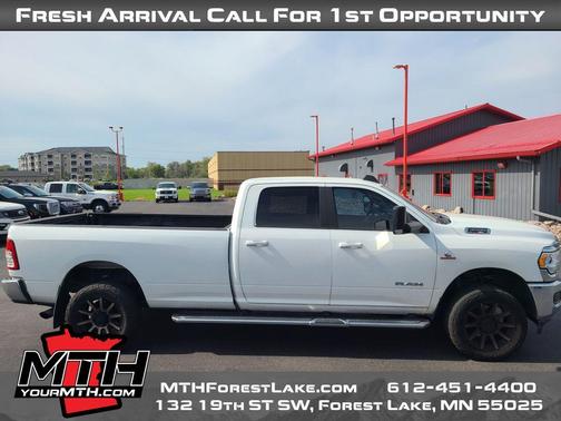 2019 RAM 3500 Big Horn Crew Cab 4x4 8' Box