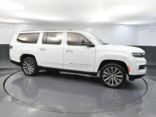 2023 Jeep Grand Wagoneer L Series II 4x4