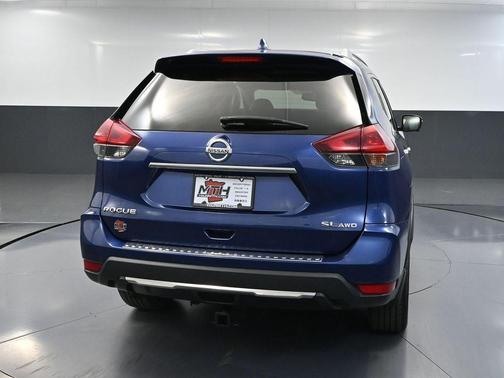 Caspian Blue 2018 Nissan Rogue SL