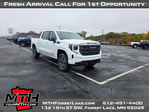 2024 GMC Sierra 1500 AT4