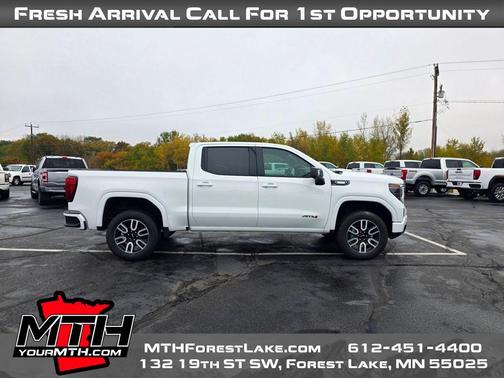2024 GMC Sierra 1500 AT4